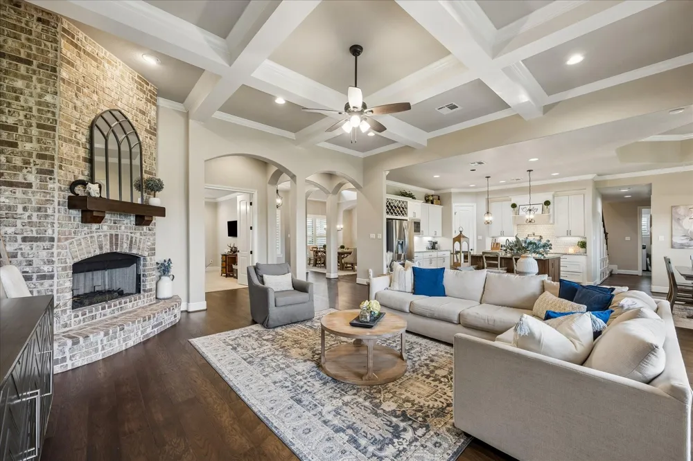 885 Amethyst Drive Bellville, TX 77418