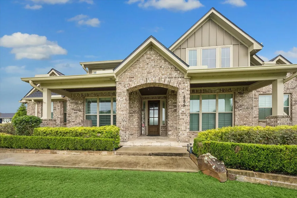 885 Amethyst Drive Bellville, TX 77418