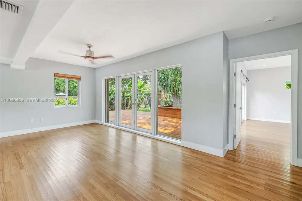 1012 NE 116th St Biscayne Park, FL 33161