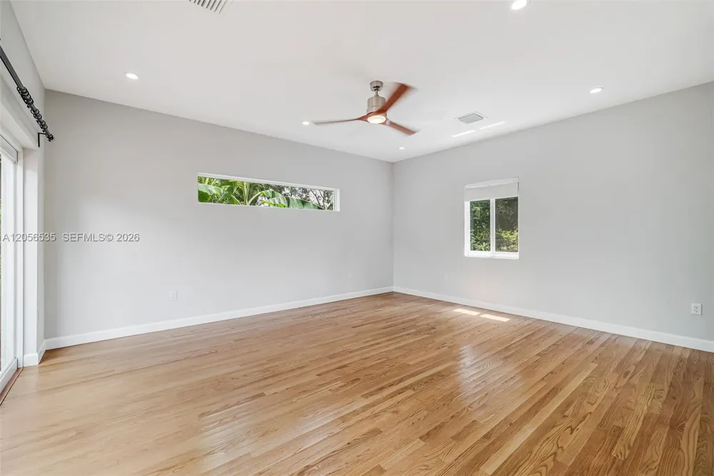 1012 NE 116th St Biscayne Park, FL 33161
