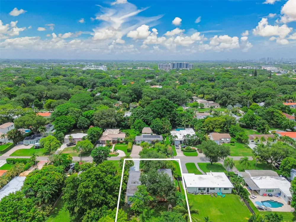 1012 NE 116th St Biscayne Park, FL 33161