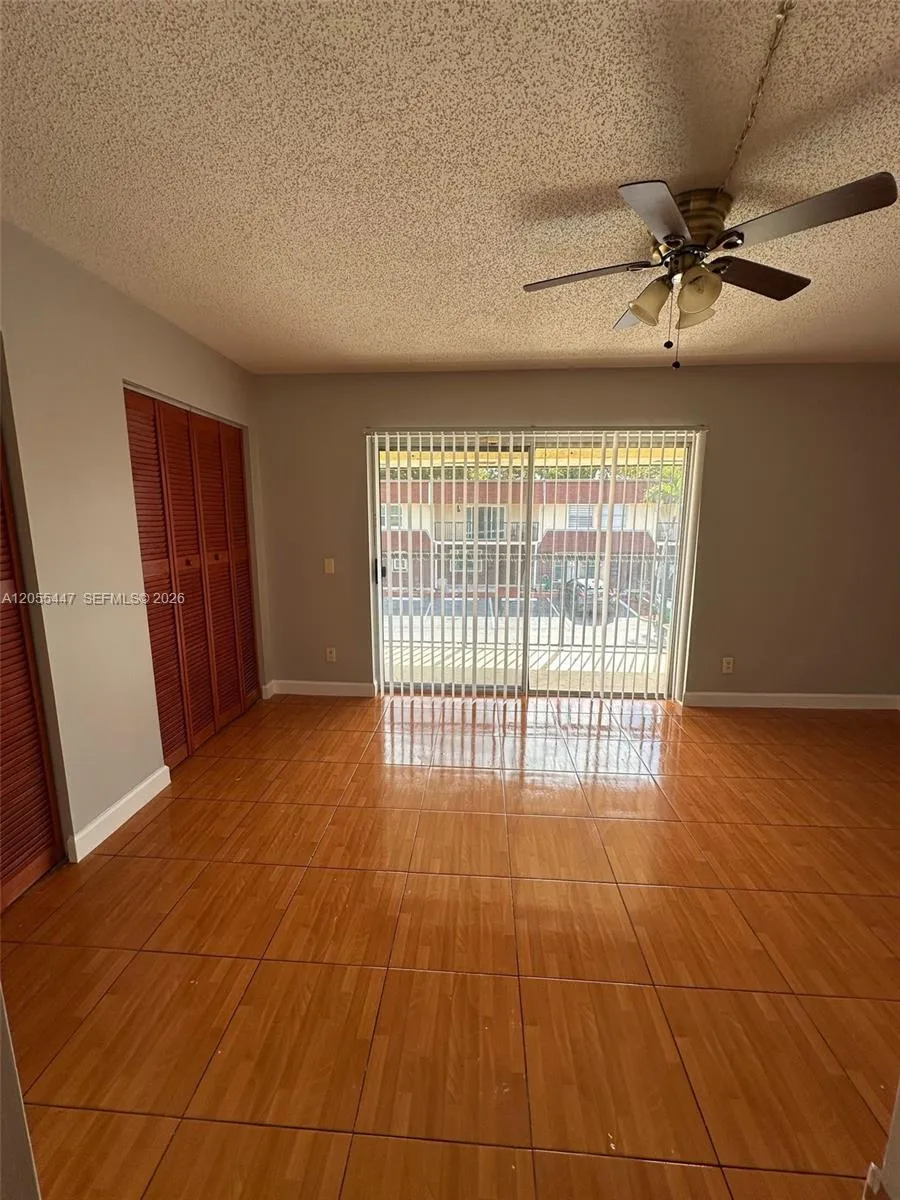 4159 SW 66th Ln #120 Davie, FL 33314