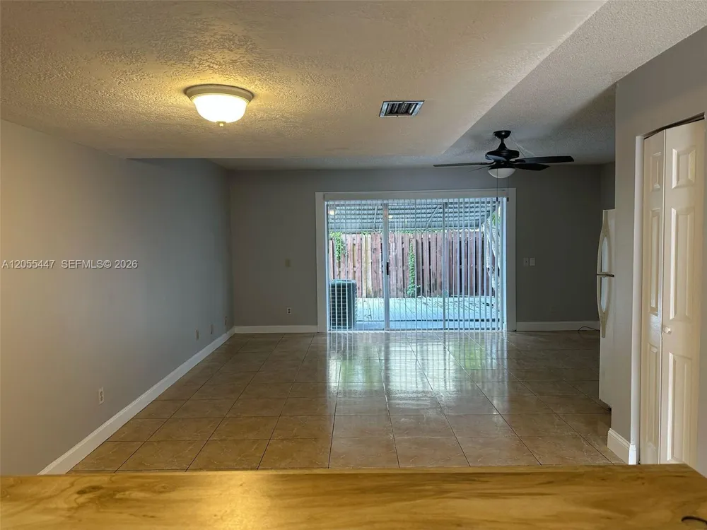 4159 SW 66th Ln #120 Davie, FL 33314
