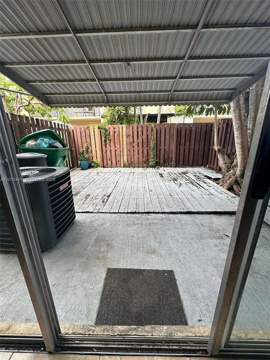 4159 SW 66th Ln #120 Davie, FL 33314