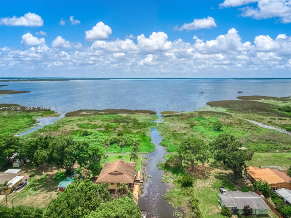 221 SPECKLED PERCH PT Other City - In The State Of Florida, FL 33857