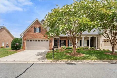 304 Pelican Lane