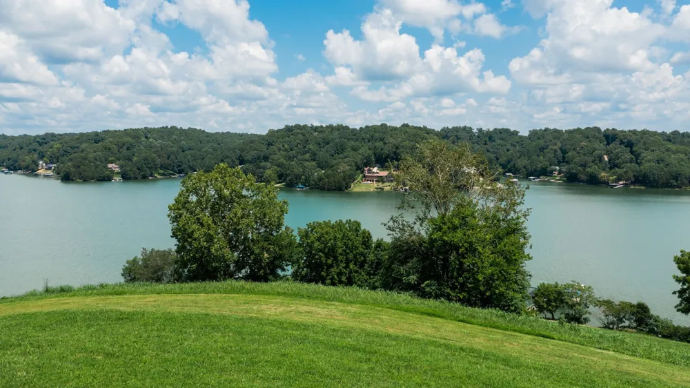 0 Lake Court Dr Lynchburg, TN 37352
