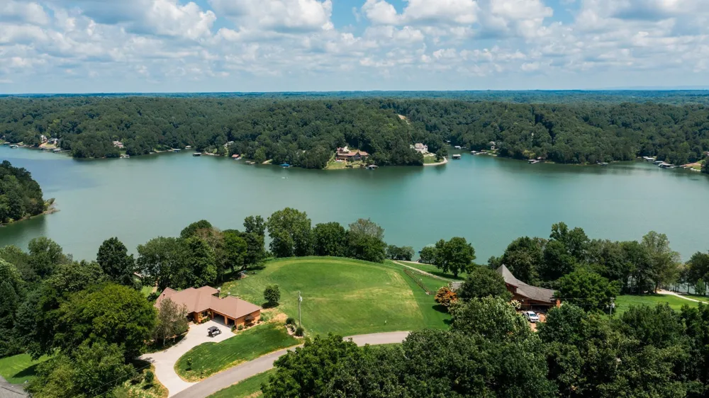0 Lake Court Dr Lynchburg, TN 37352
