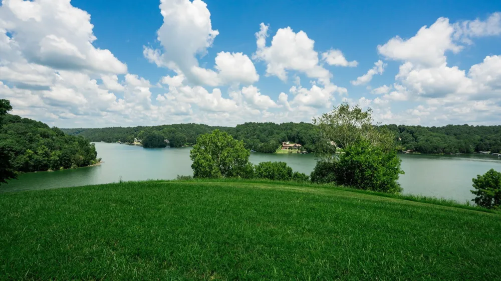 0 Lake Court Dr Lynchburg, TN 37352