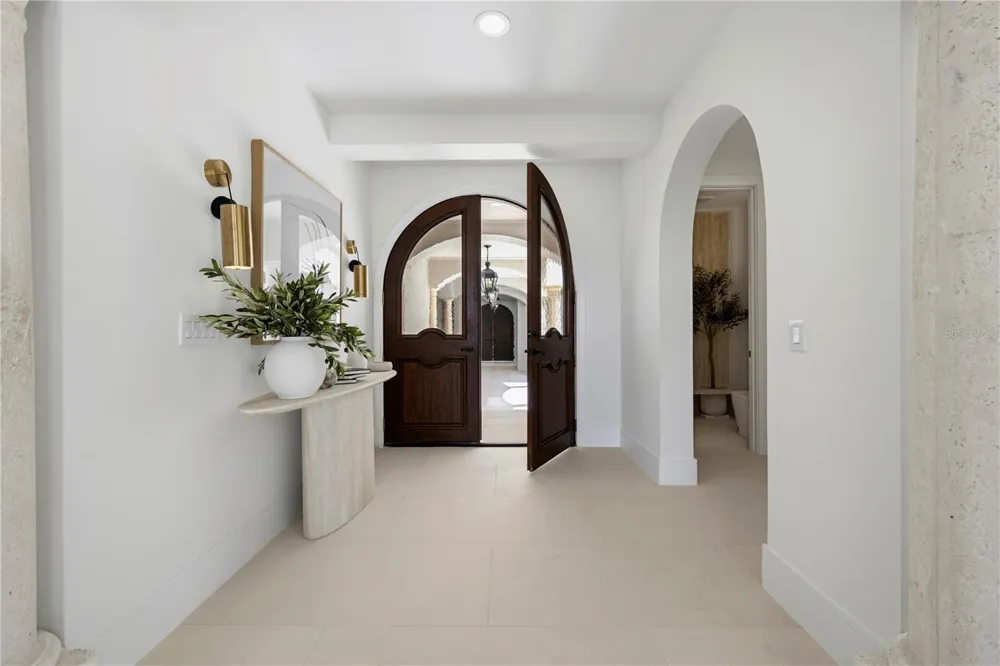 800 W 2ND AVENUE Windermere, FL 34786