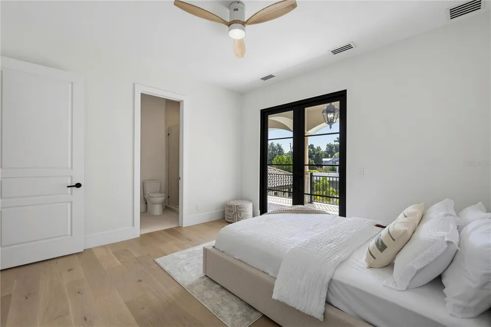 800 W 2ND AVENUE Windermere, FL 34786