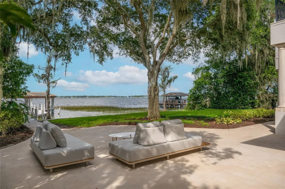 800 W 2ND AVENUE Windermere, FL 34786