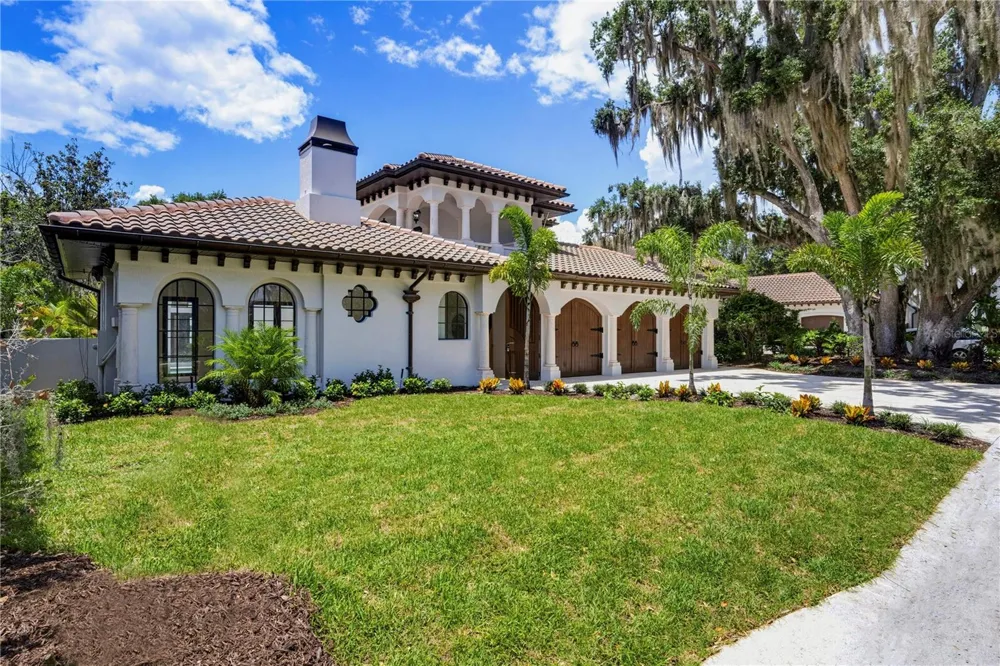 800 W 2ND AVENUE Windermere, FL 34786