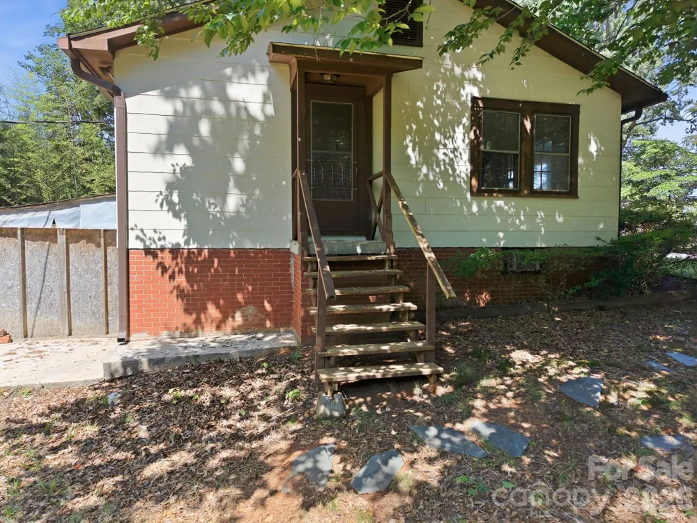 301 Meadow Street Spencer, NC 28159