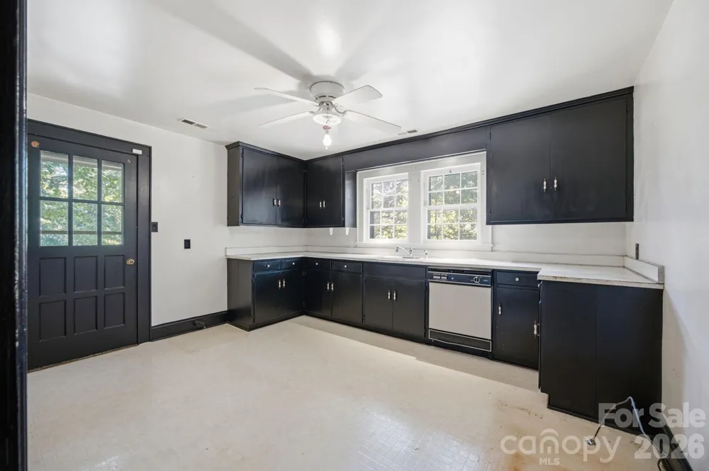 301 Meadow Street Spencer, NC 28159
