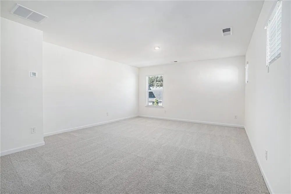 607 Silver Moon Drive Loganville, GA 30052