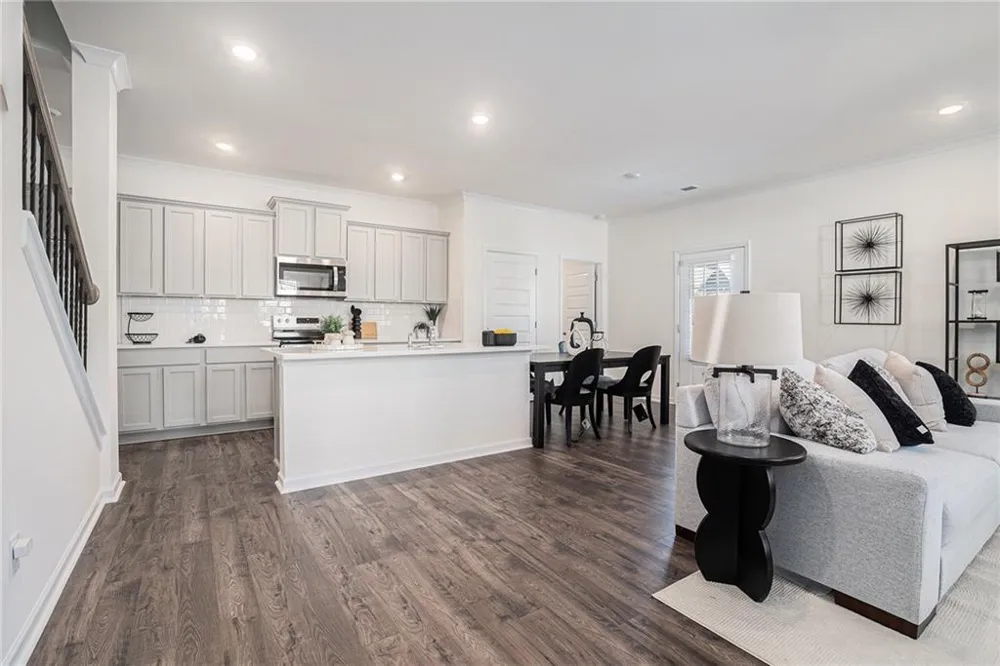 607 Silver Moon Drive Loganville, GA 30052