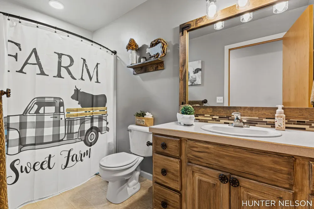 3160 Cottage Court Cedar Springs, MI 49319