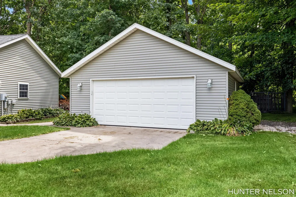 3160 Cottage Court Cedar Springs, MI 49319