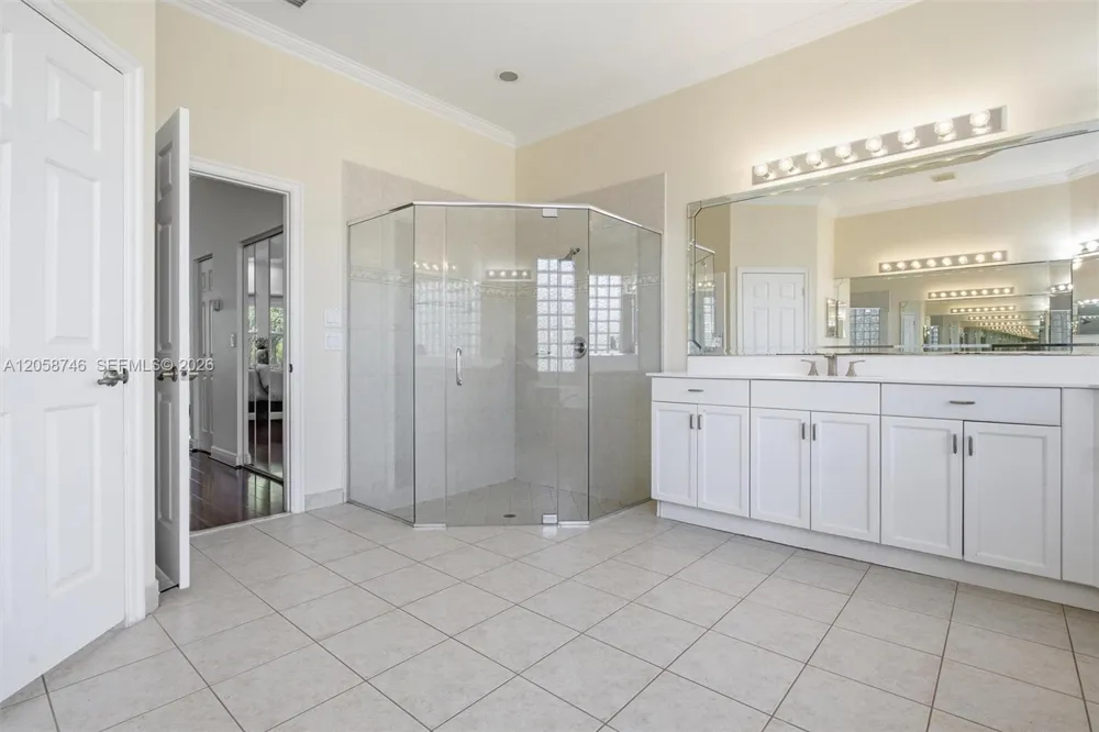 15374 SW 34th St Davie, FL 33331