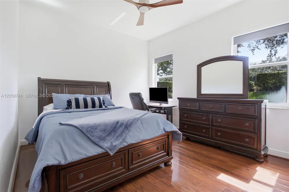 15374 SW 34th St Davie, FL 33331
