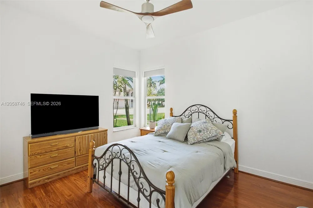 15374 SW 34th St Davie, FL 33331