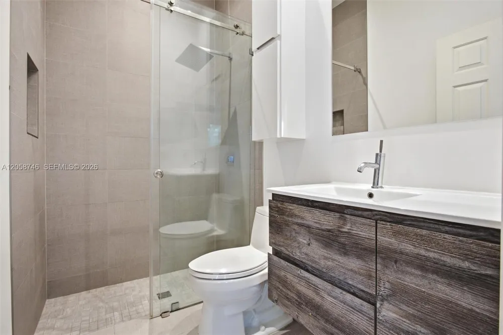 15374 SW 34th St Davie, FL 33331