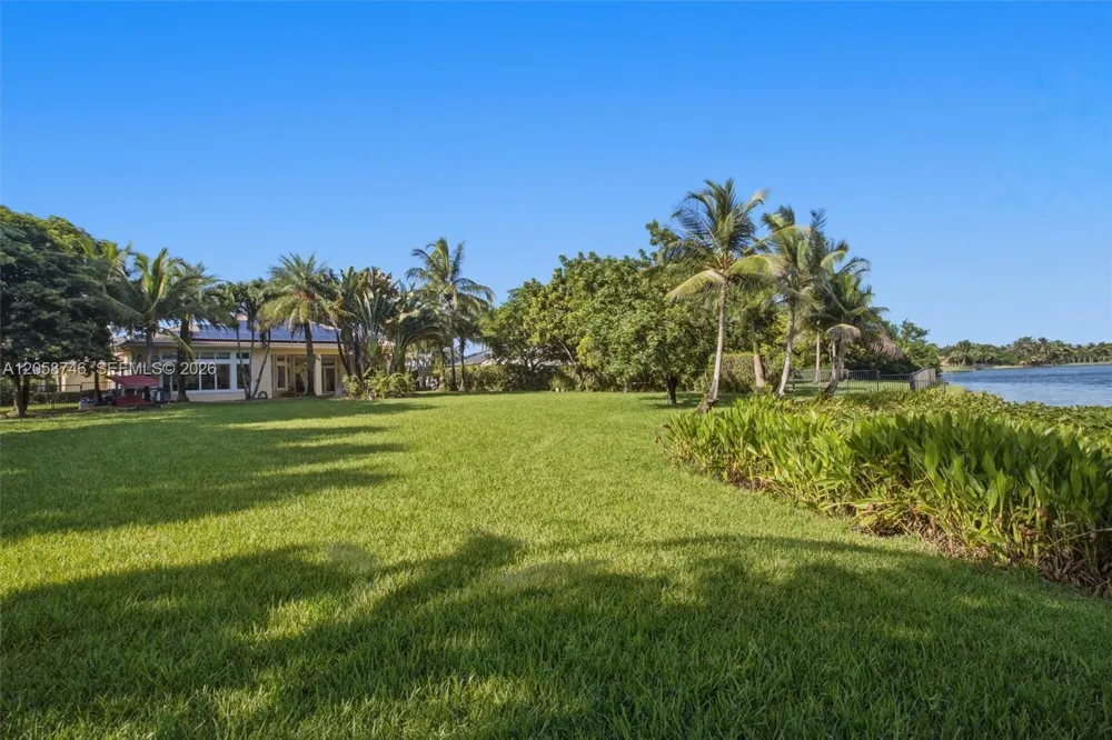 15374 SW 34th St Davie, FL 33331