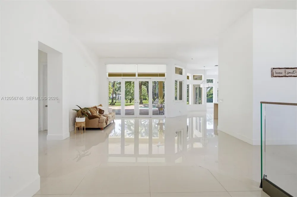 15374 SW 34th St Davie, FL 33331