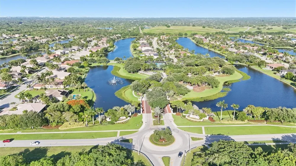 15374 SW 34th St Davie, FL 33331