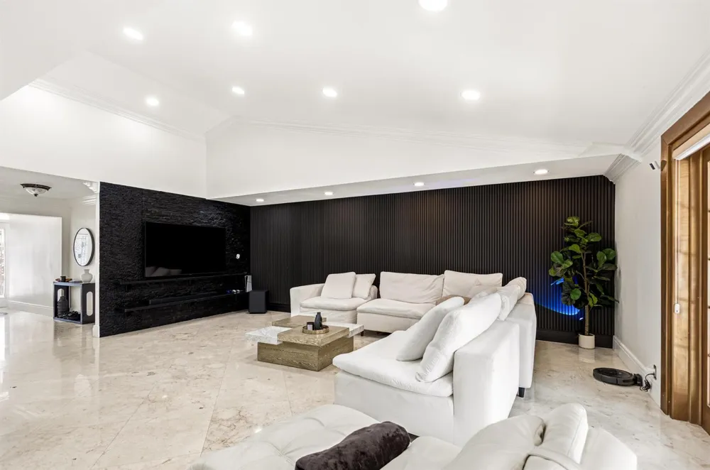 5223 DEERHURST CRESCENT CIRCLE Boca Raton, FL 33486