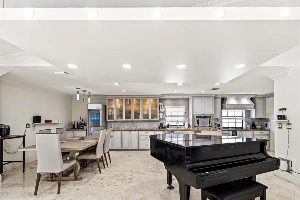 5223 DEERHURST CRESCENT CIRCLE Boca Raton, FL 33486