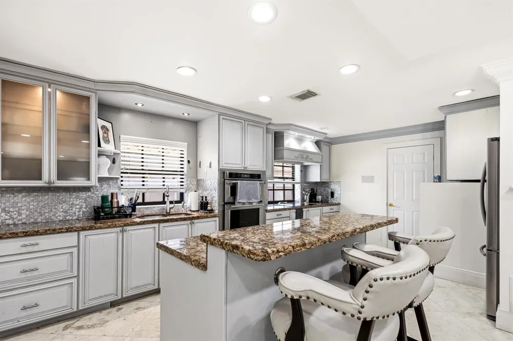 5223 DEERHURST CRESCENT CIRCLE Boca Raton, FL 33486