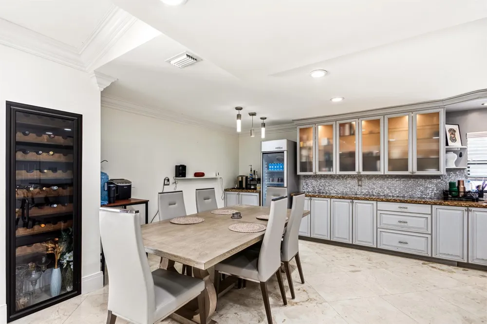 5223 DEERHURST CRESCENT CIRCLE Boca Raton, FL 33486