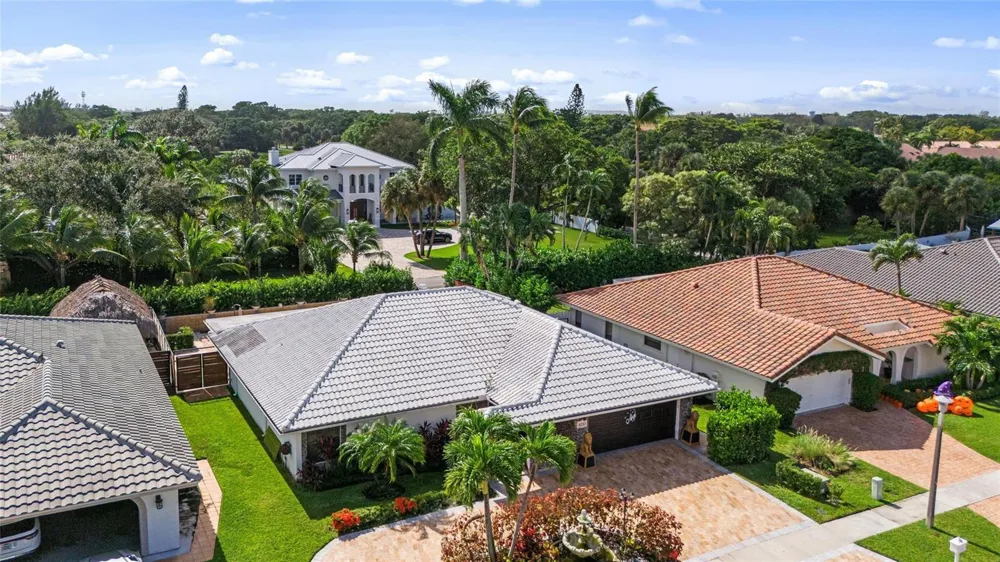 5223 DEERHURST CRESCENT CIRCLE Boca Raton, FL 33486