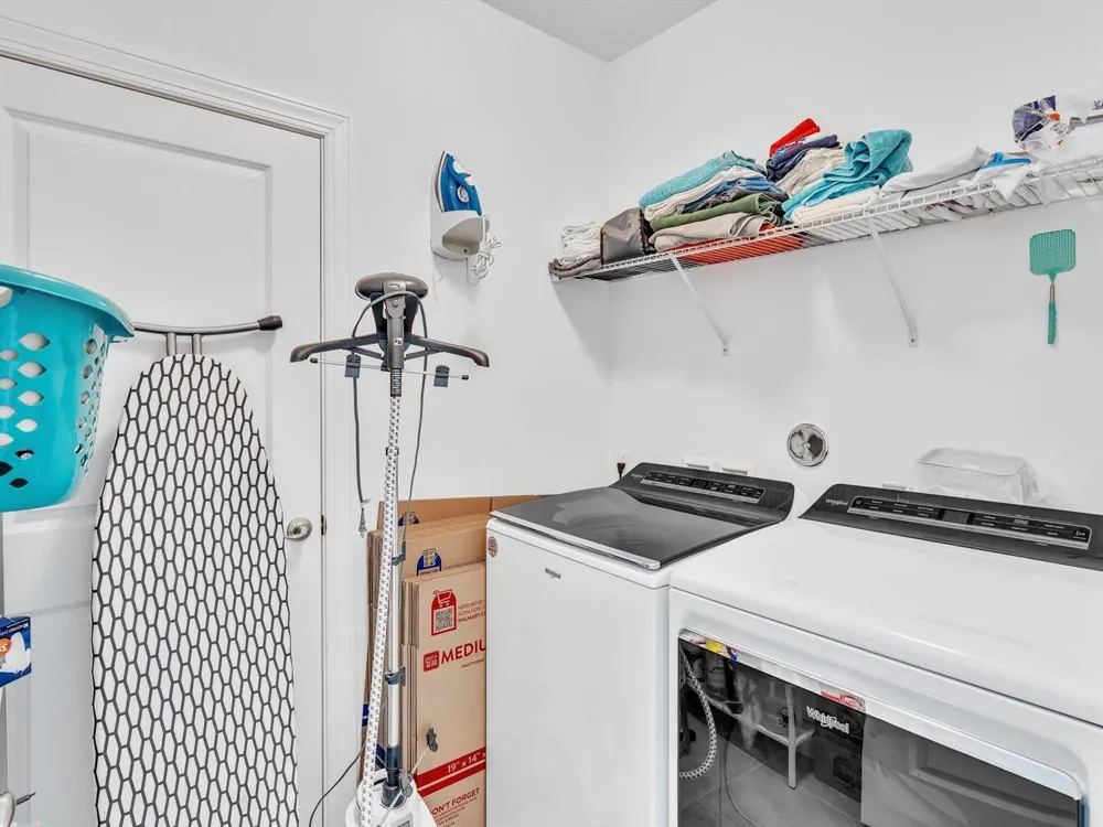 556 Sanderling Circle Deerfield Beach, FL 33442