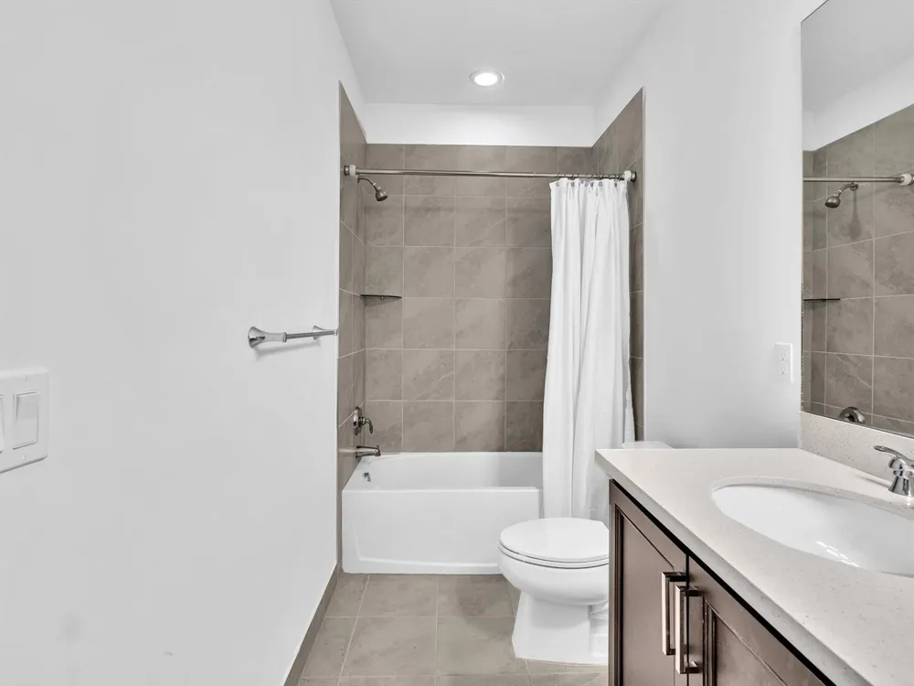 556 Sanderling Circle Deerfield Beach, FL 33442