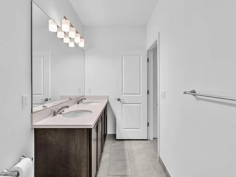 556 Sanderling Circle Deerfield Beach, FL 33442
