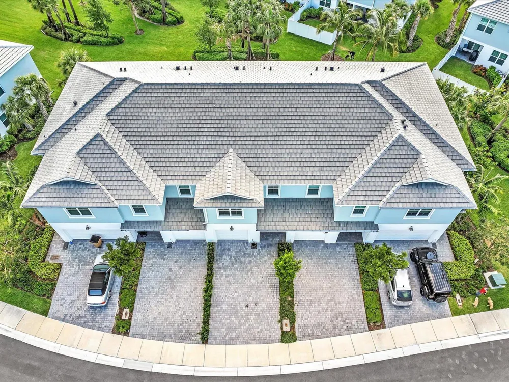 556 Sanderling Circle Deerfield Beach, FL 33442