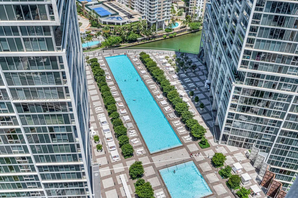 485 Brickell Ave #3401 Miami, FL 33131