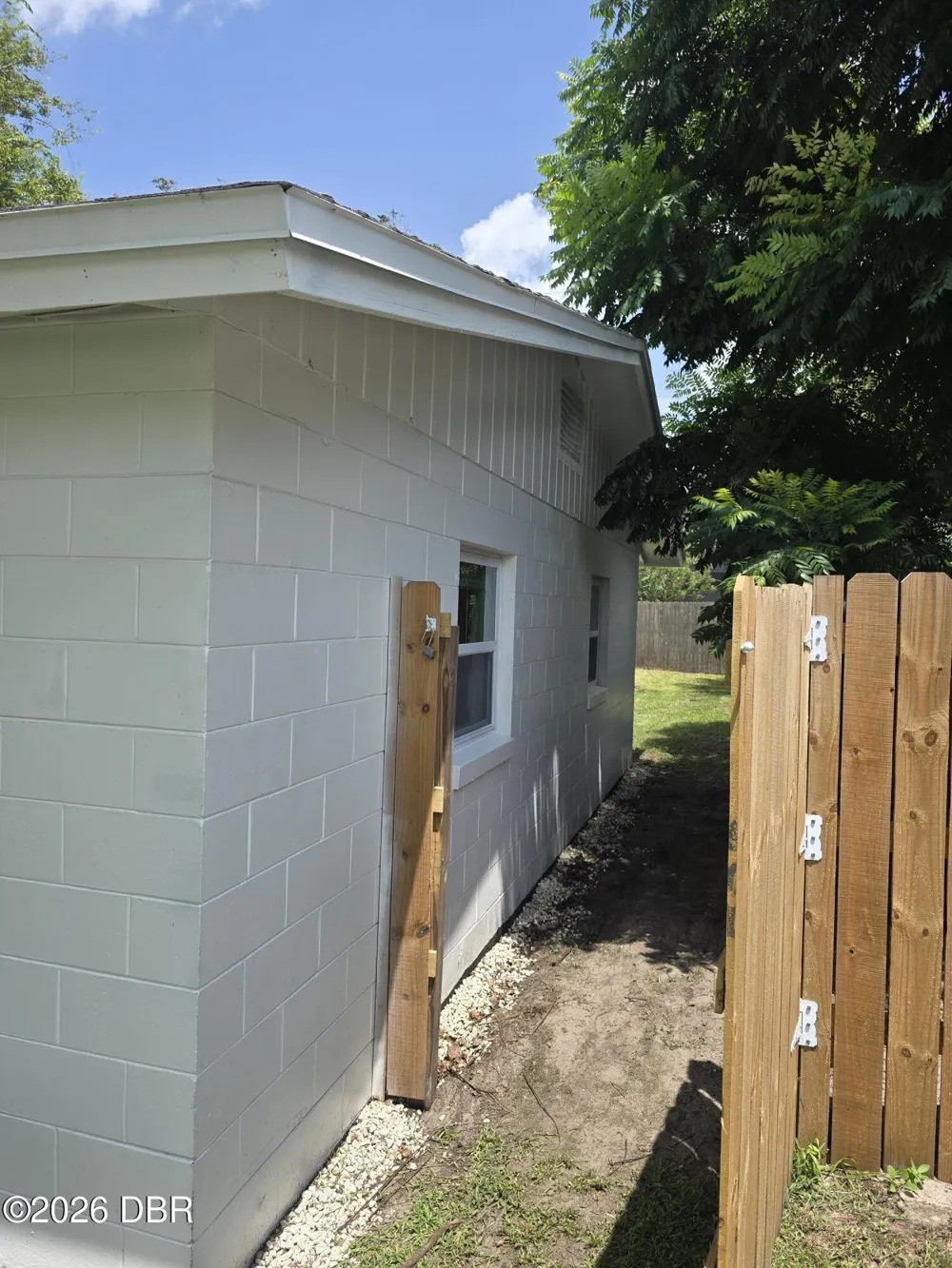506 Cambridge Circle South Daytona, FL 32119
