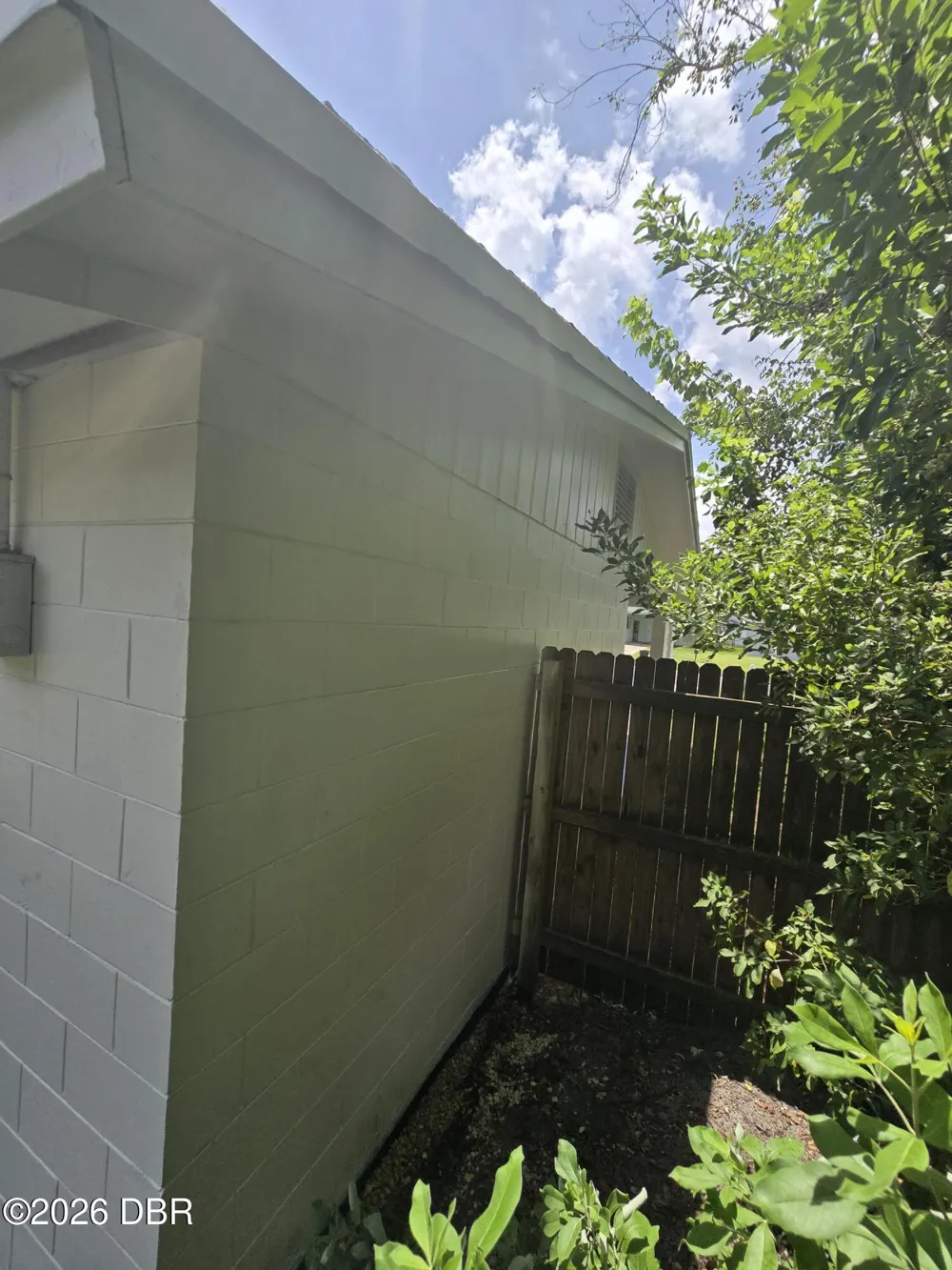 506 Cambridge Circle South Daytona, FL 32119