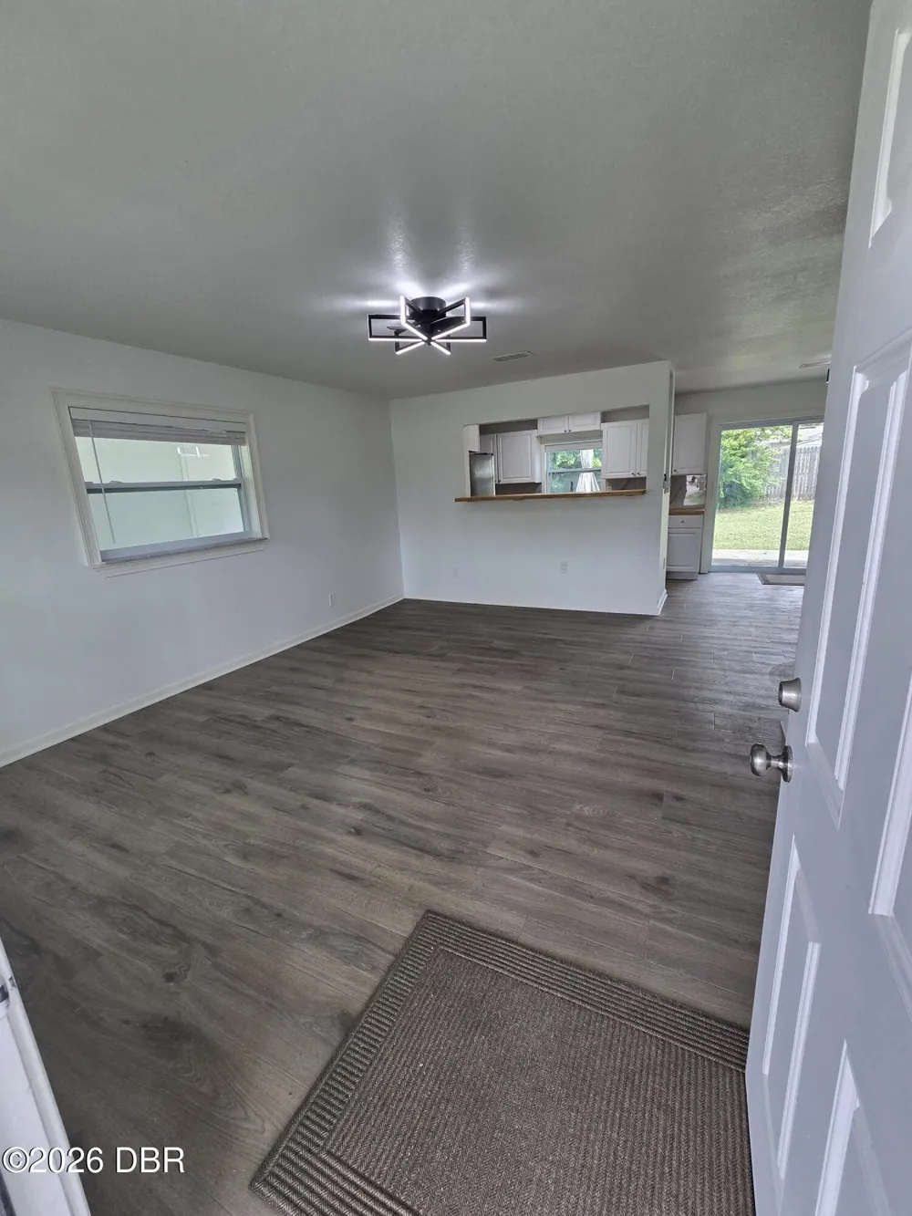 506 Cambridge Circle South Daytona, FL 32119