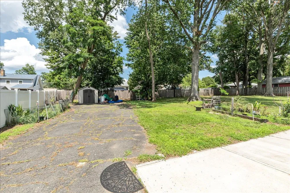 520 Huntington Avenue Plainfield, NJ 07060