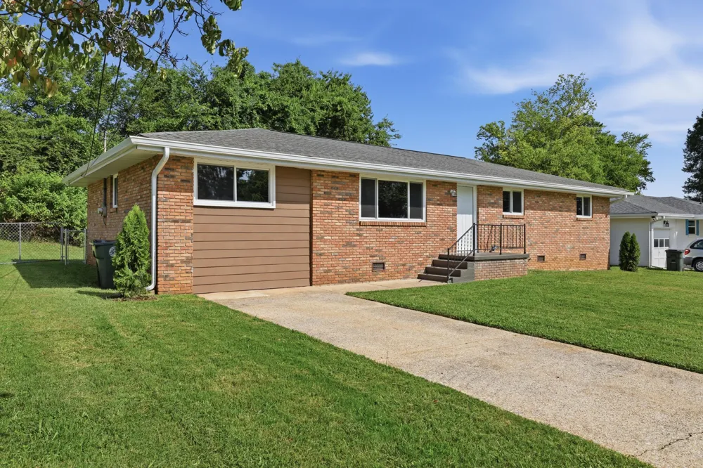 13 Phillips Drive Fort Oglethorpe, GA 30742
