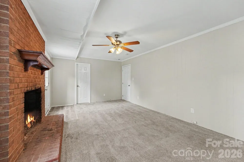 630 Colonial Drive Statesville, NC 28625