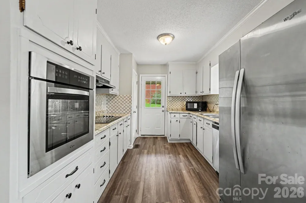 630 Colonial Drive Statesville, NC 28625