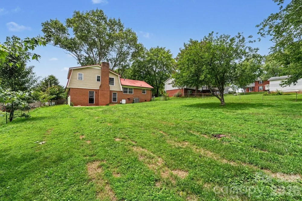 630 Colonial Drive Statesville, NC 28625