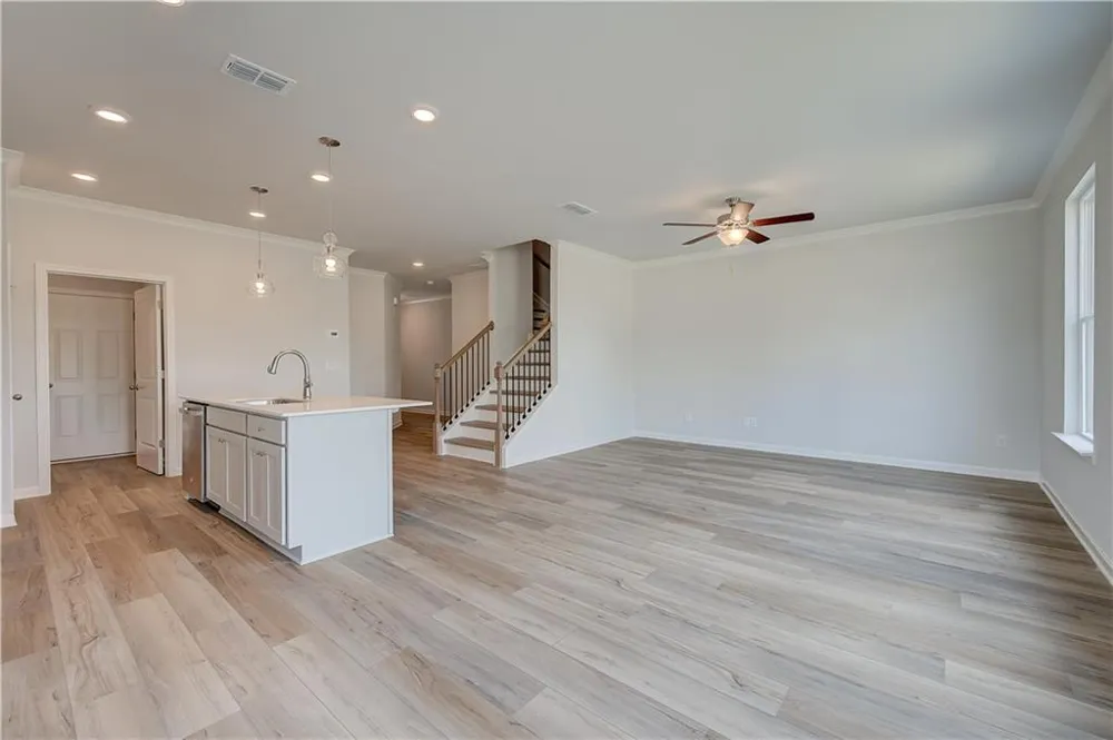 3641 Donovan Circle Loganville, GA 30052