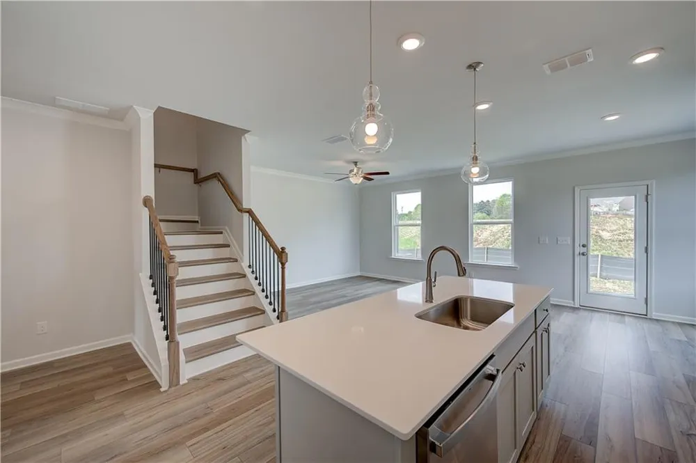 3641 Donovan Circle Loganville, GA 30052